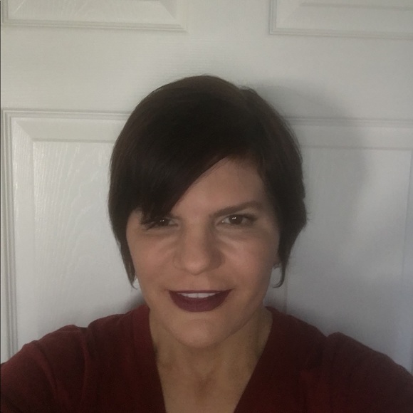 Meet your Posher, Brenda - Picture 1 of 1